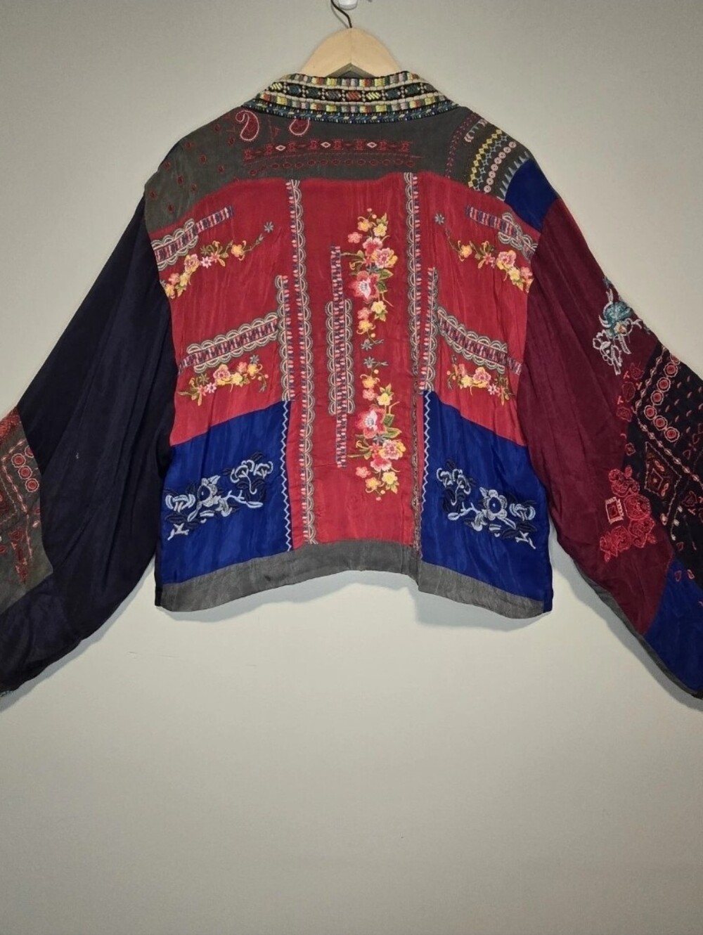 Johnny Was Kimono Embroidered Reversible Patchwork Cropped Jacket Boho Large - Picture 4 of 8